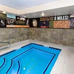 Gray Wolf Inn & Suites