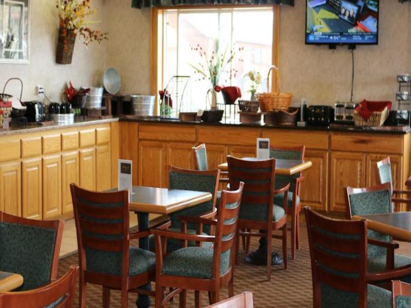 Hotel Gray Wolf &