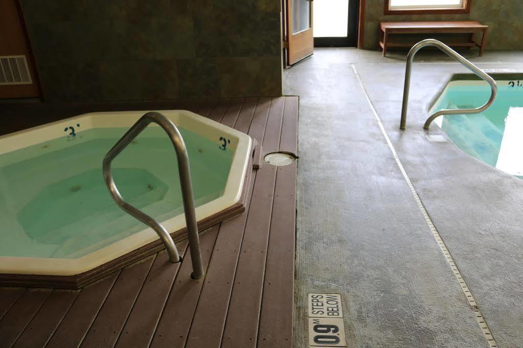 Hotel Gray Wolf & West Yellowstone