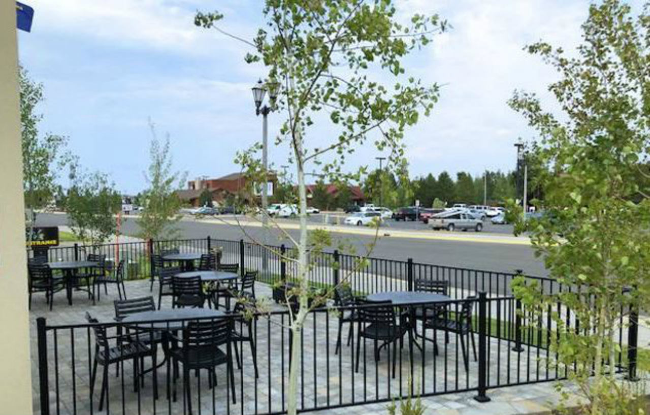 Hotel Gray Wolf & 2*