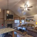 Whiskey Springs Cabin