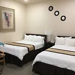 Geyser Inn