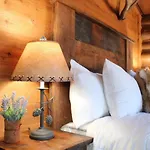 Elkhorn Cabins And Inn
