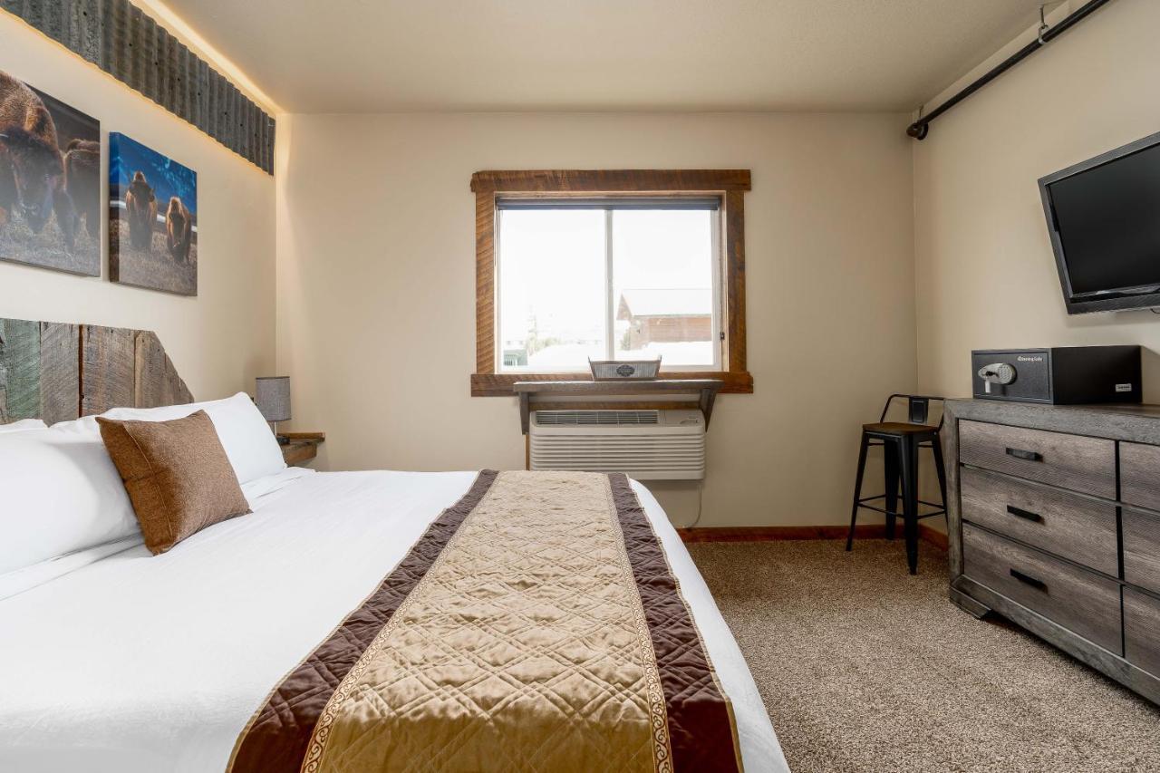 The Adventure Yellowstone Inn West Yellowstone