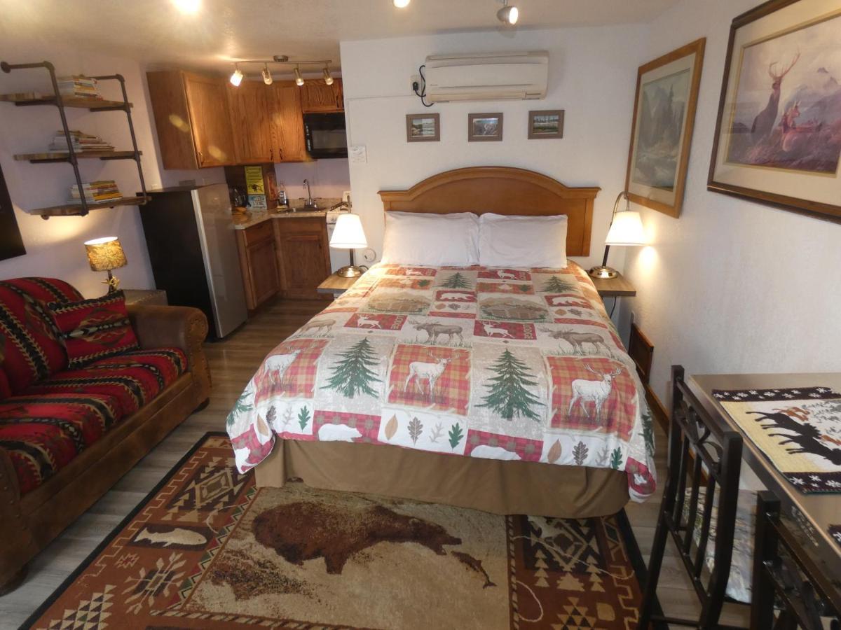 Hotel Yellowstone - Adults Only - Have Kitchens
