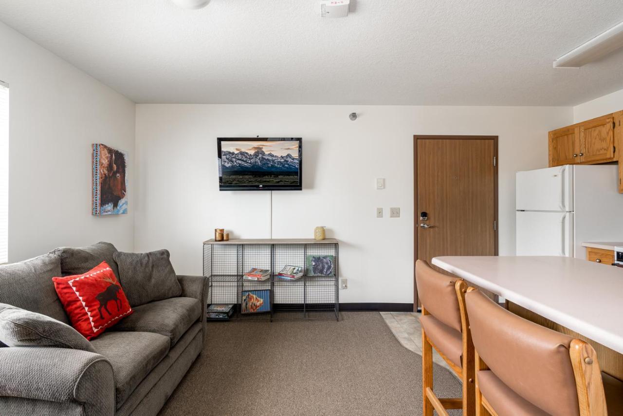The Bison At Buffalo Jump Apartment West Yellowstone