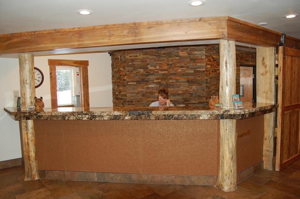 Kelly 3* West Yellowstone