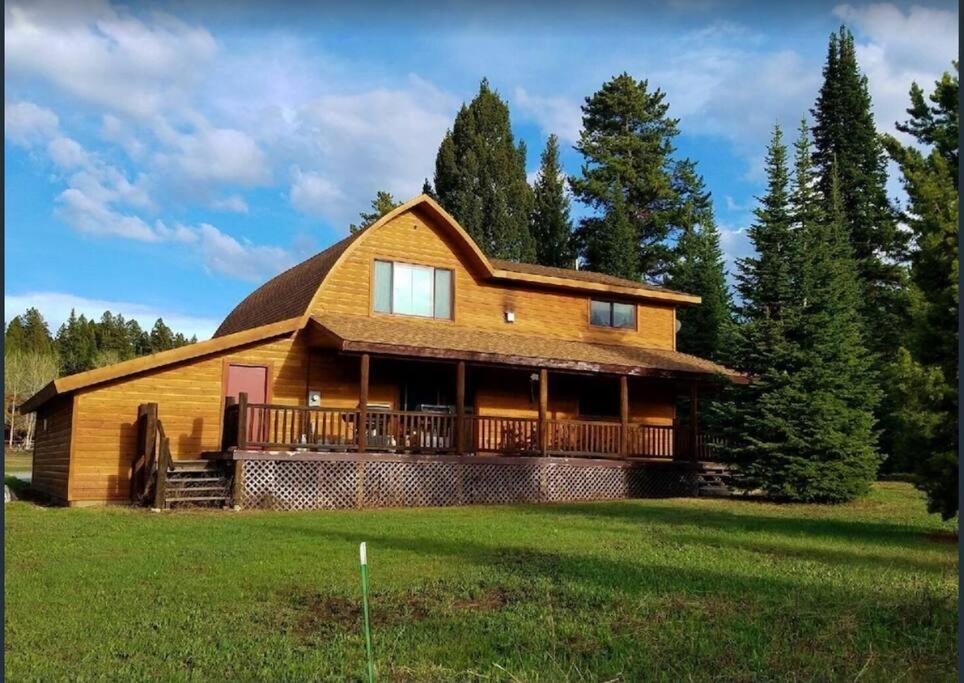Holiday home Red Cedar *