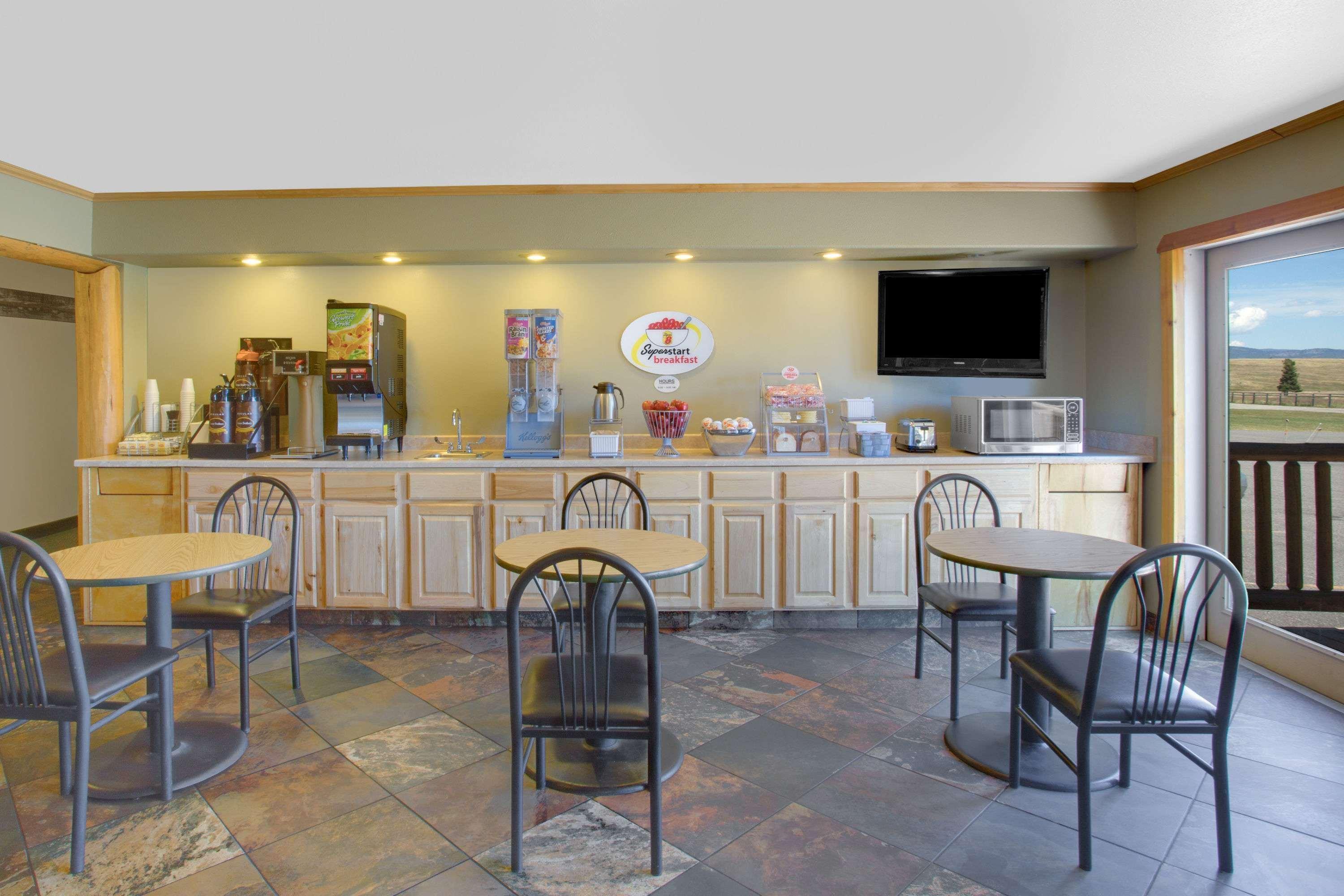 Super 8 By Wyndham 2*