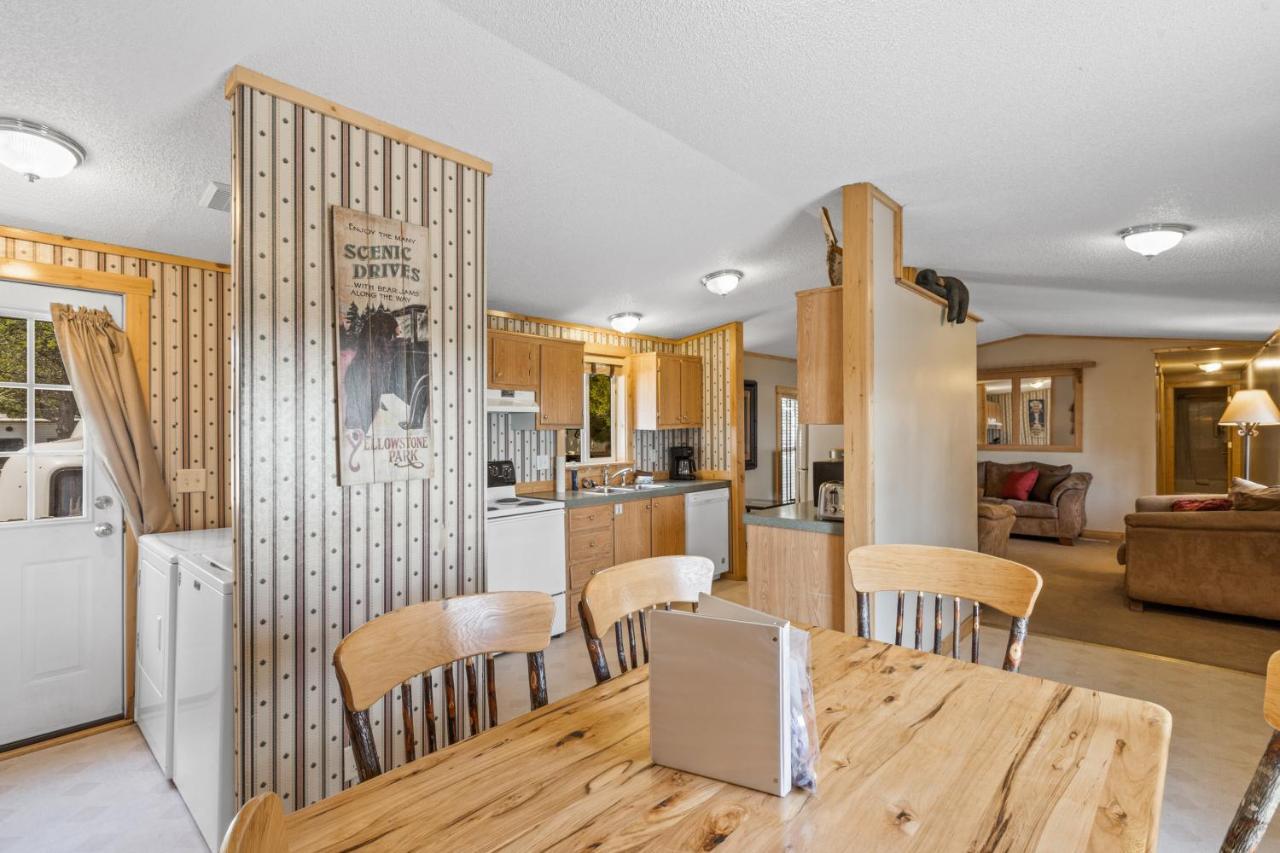 Holiday home Alpine #3 West Yellowstone
