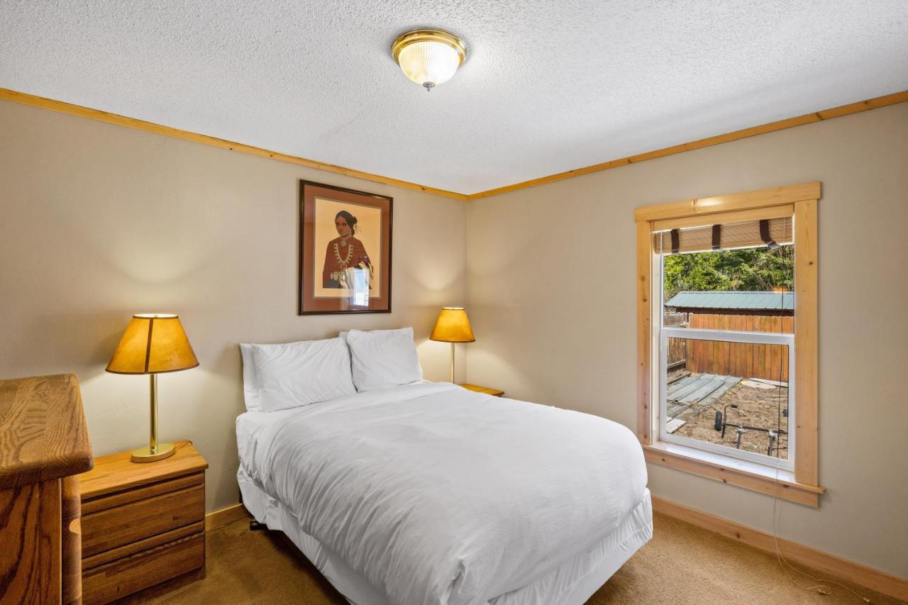 Holiday home Alpine #3 *