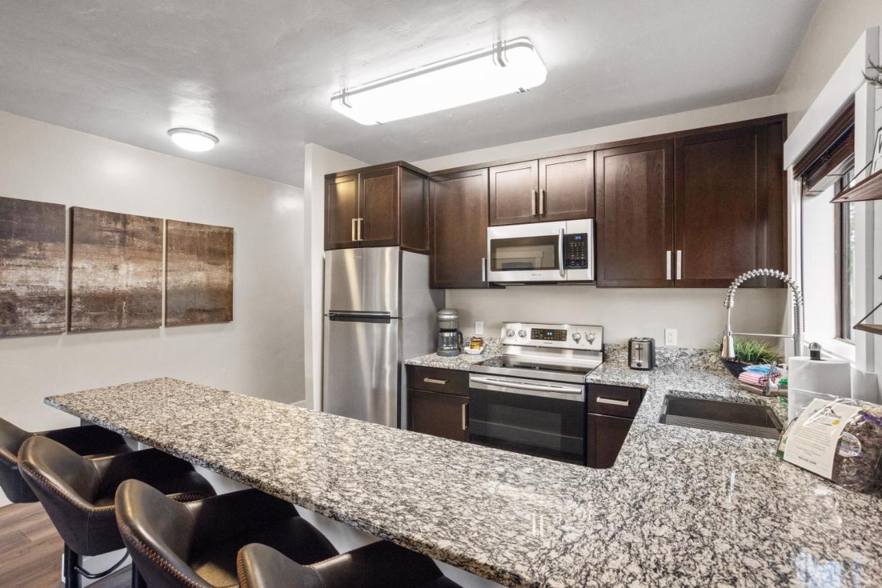 The Yellowstone Hideaway Unit B Apartment West Yellowstone
