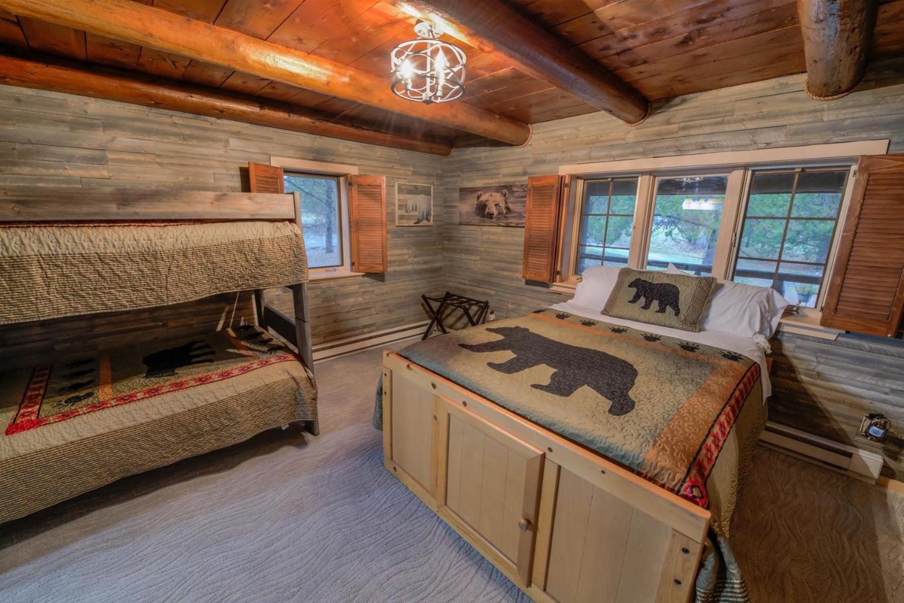 Holiday home The Moose Bunkhouse West Yellowstone