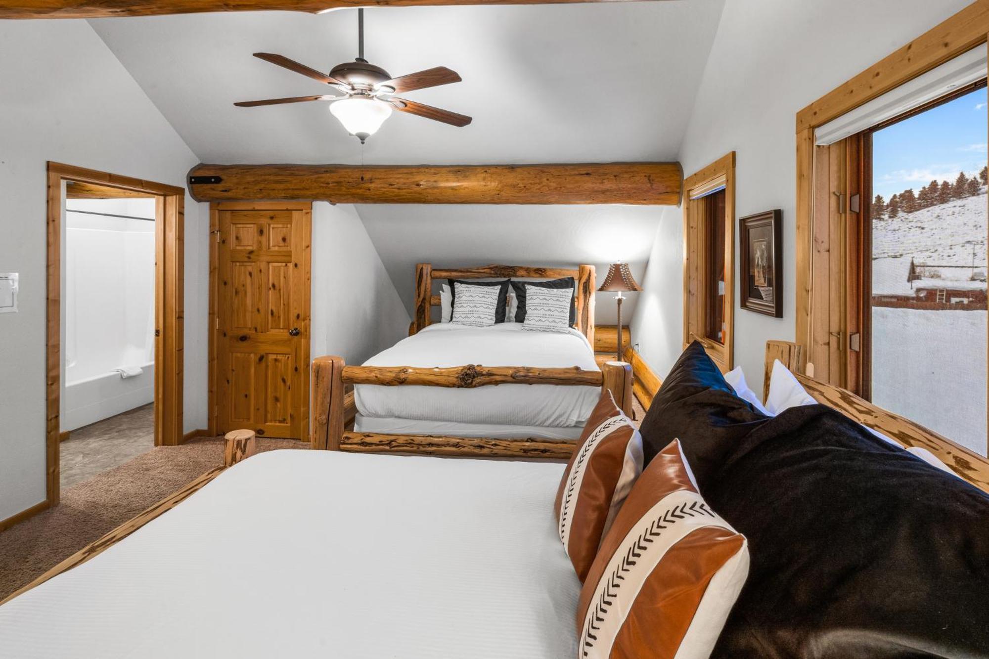 King's West Yellowstone