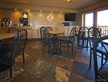 Super 8 By Wyndham Hotel West Yellowstone
