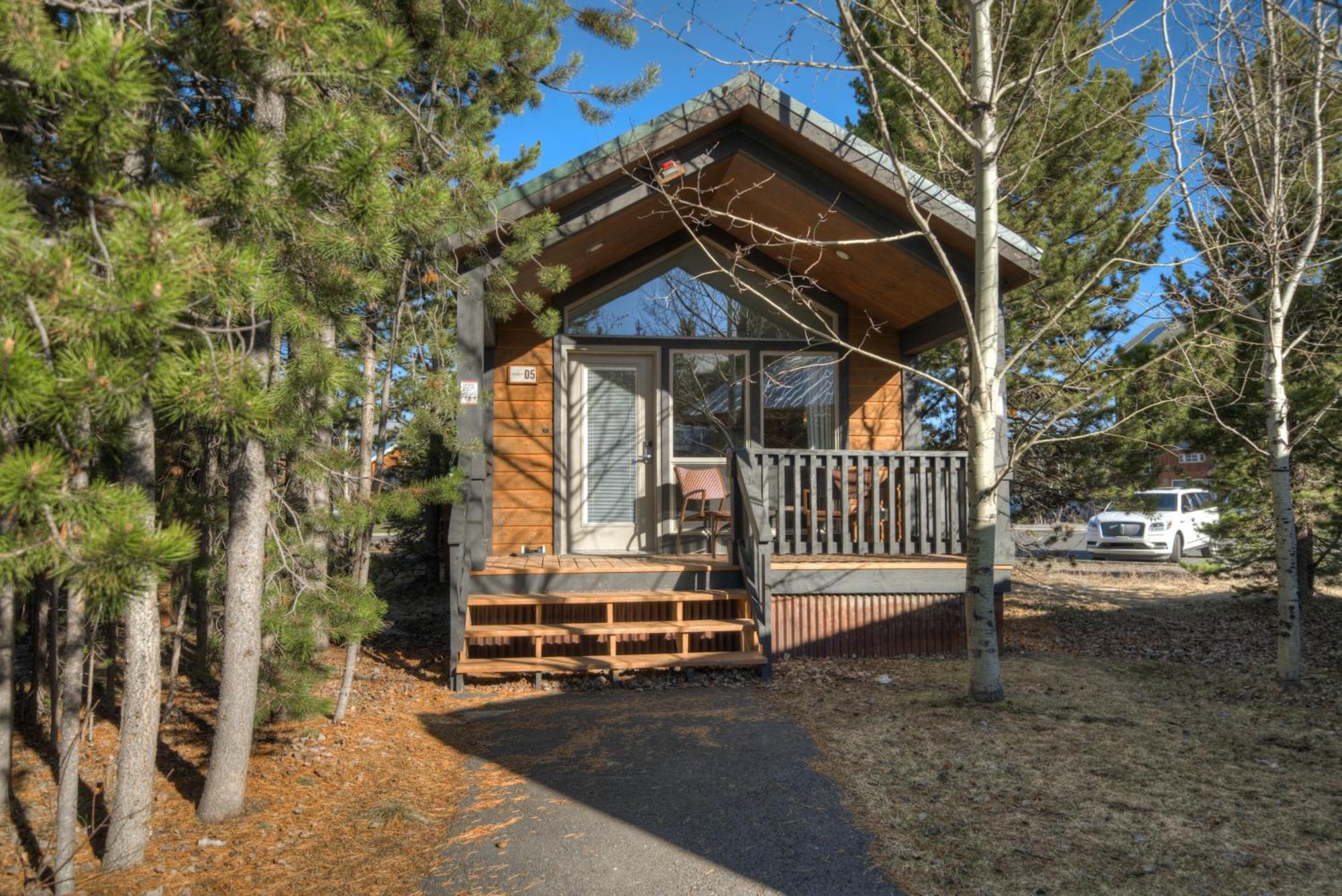Explorer At Yellowstone Lodge West Yellowstone