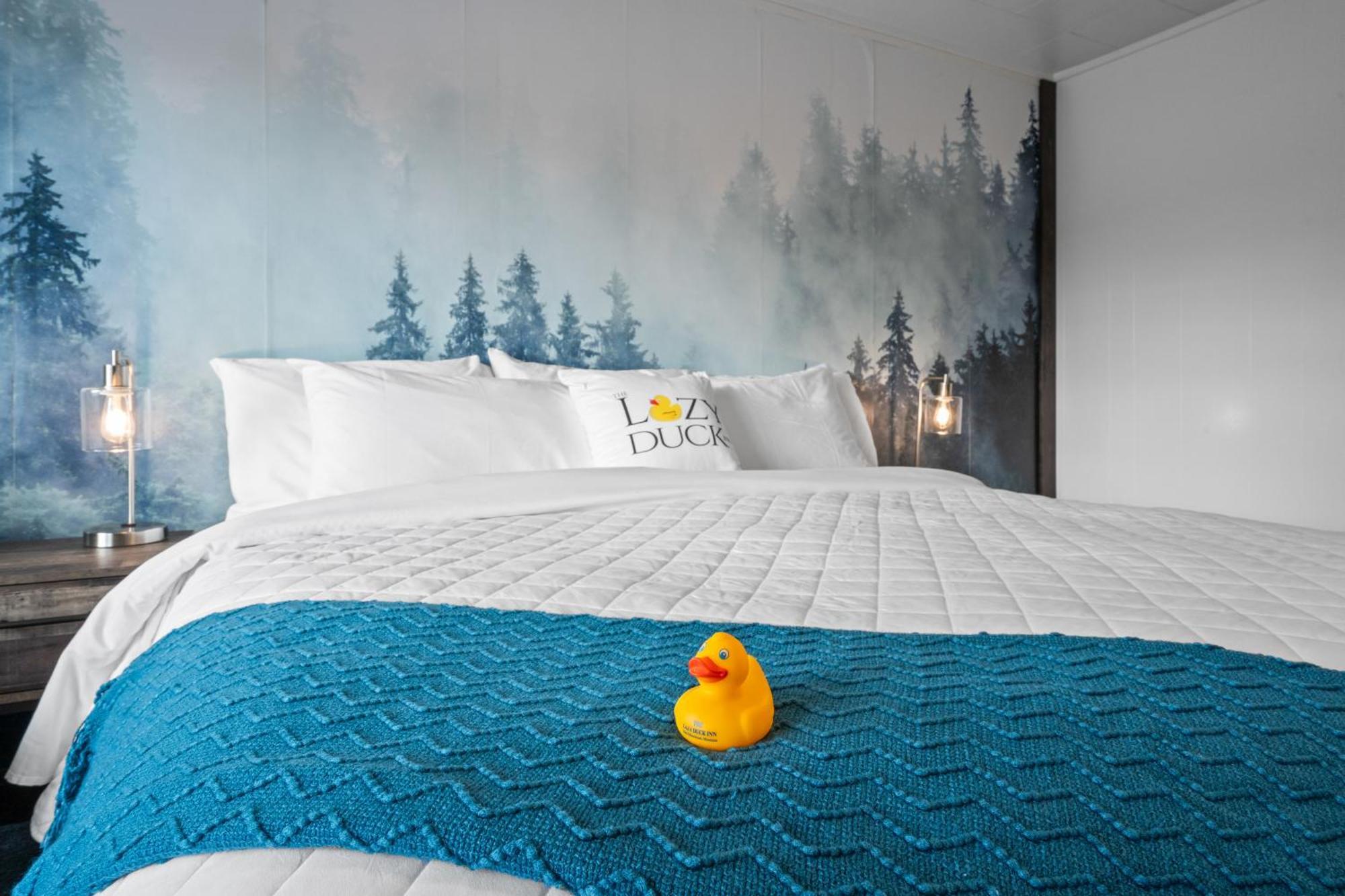 Lazy Duck Hotel