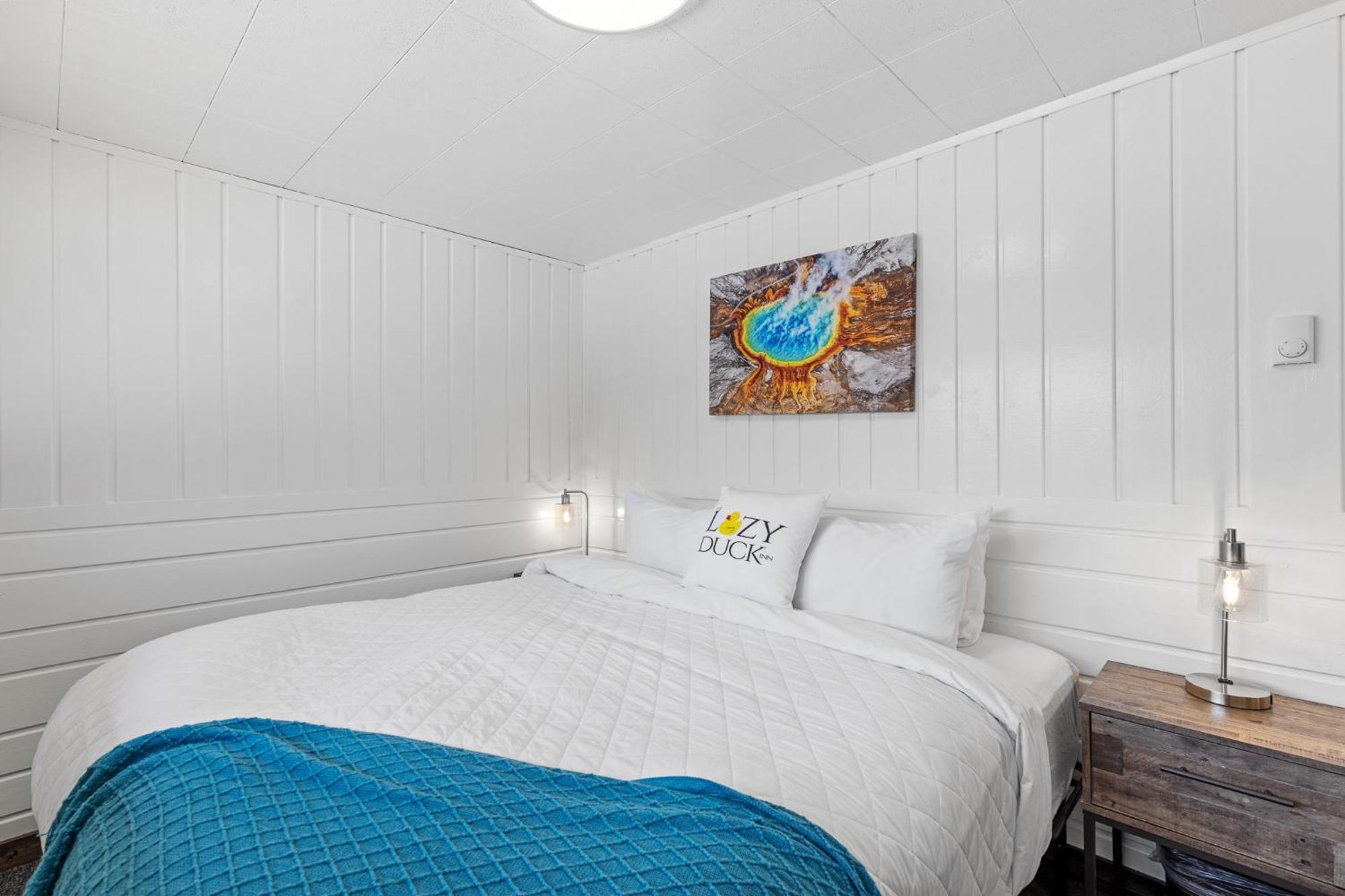 Lazy Duck Hotel West Yellowstone