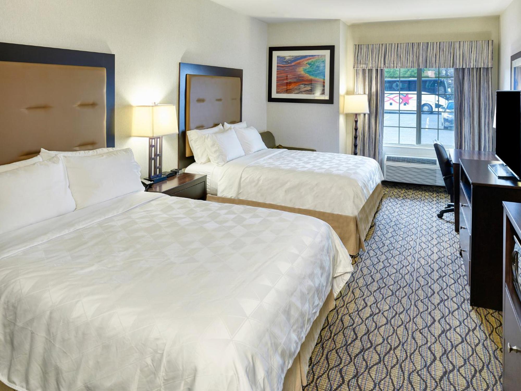 By Ihg Hotel 3*