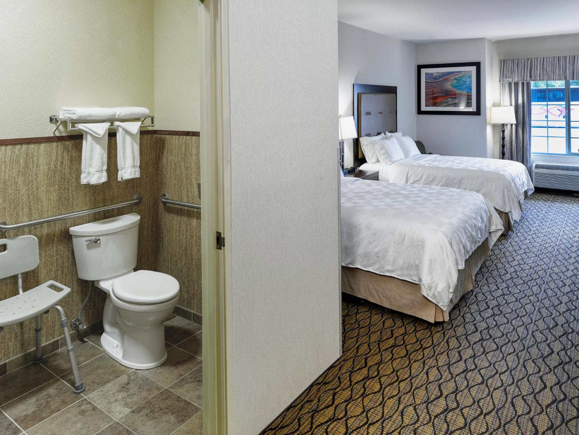 Hotel By Ihg