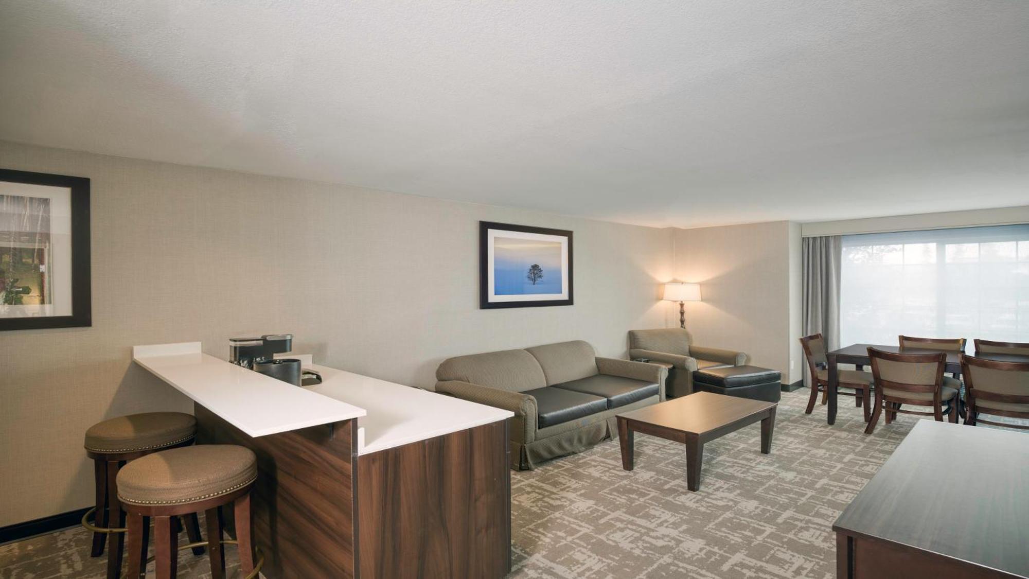 Hotel By Ihg West Yellowstone