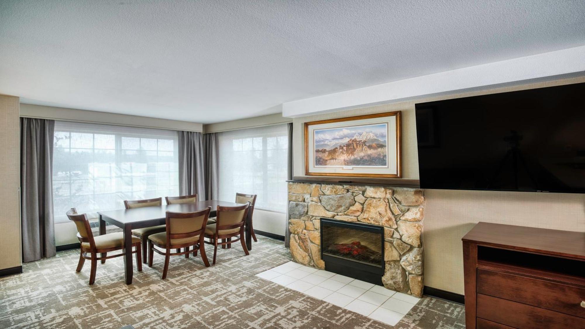By Ihg West Yellowstone