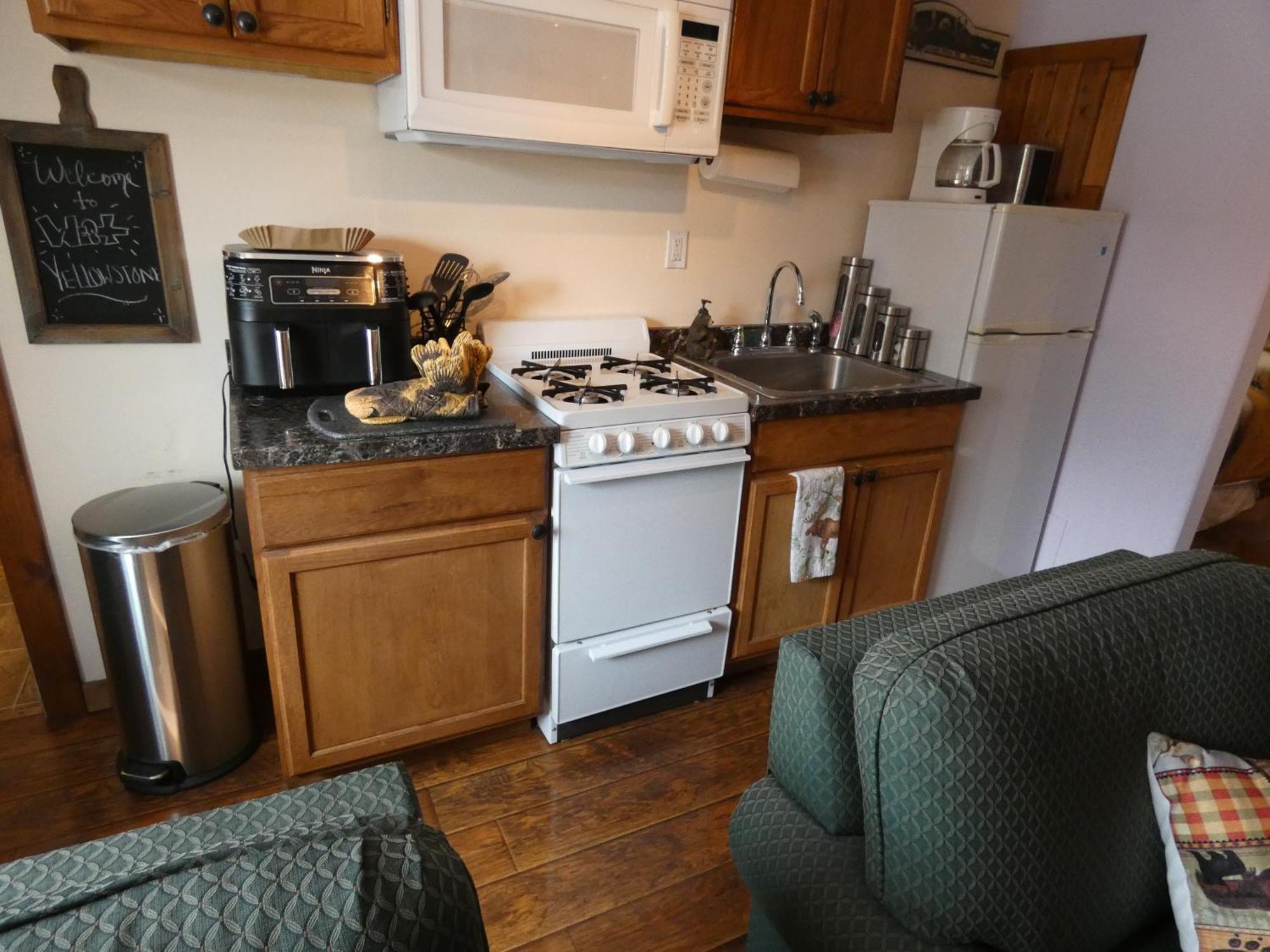 Yellowstone - Adults Only - Have Kitchens Hotel 2*