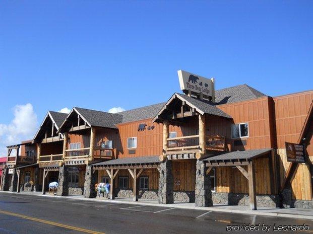 Three Bear Lodge *