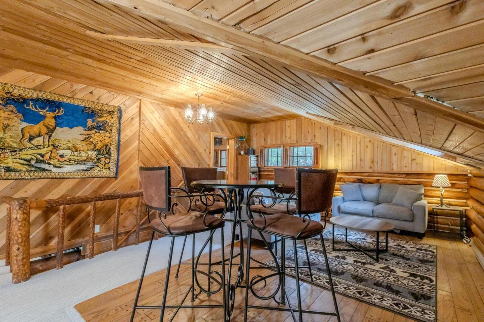 Holiday home The Moose Bunkhouse *