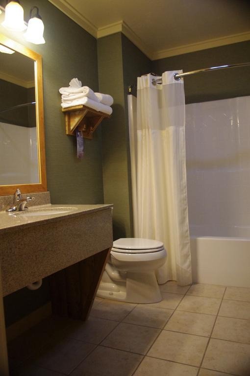 Lodge Three Bear West Yellowstone
