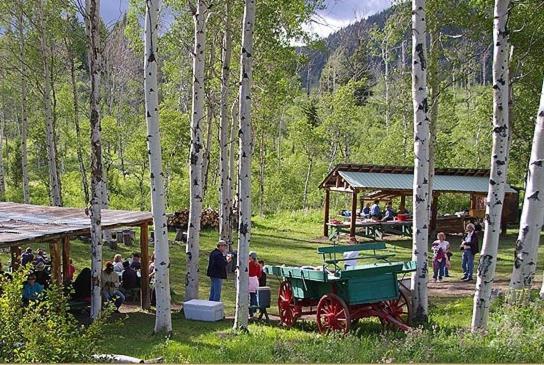 Parade Rest Ranch 3* West Yellowstone