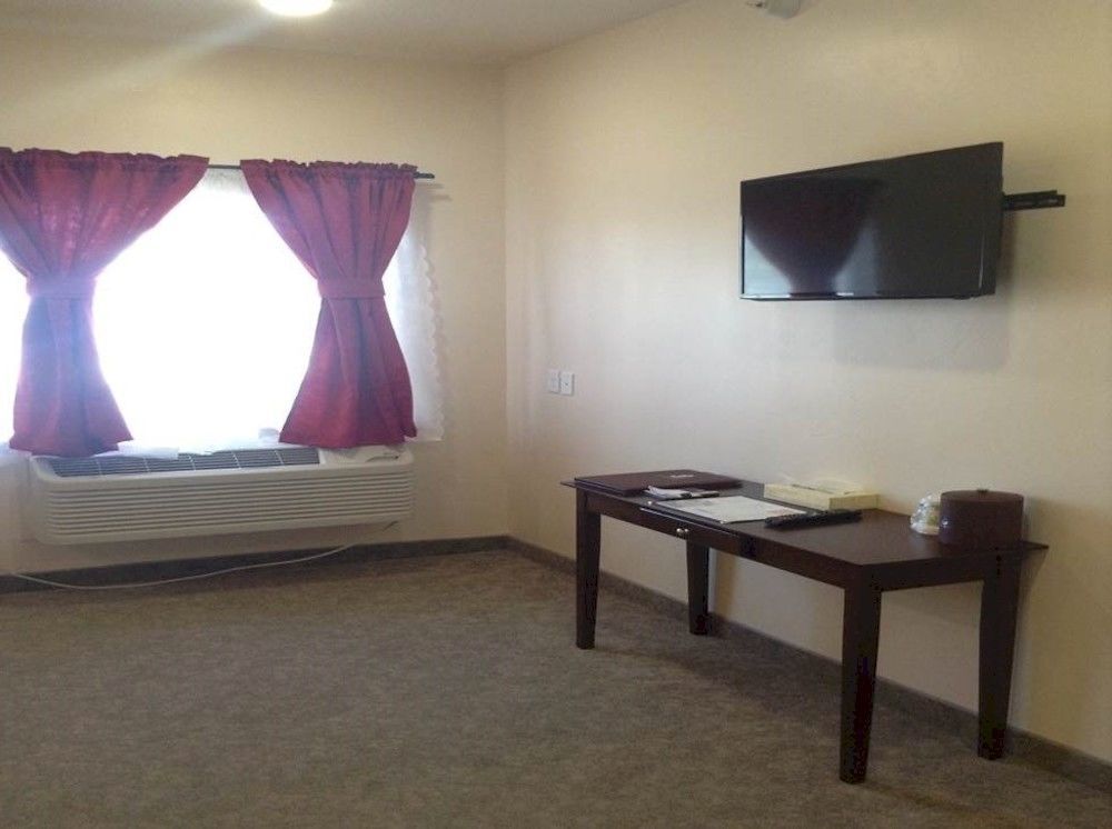 Geyser Hotel 2*