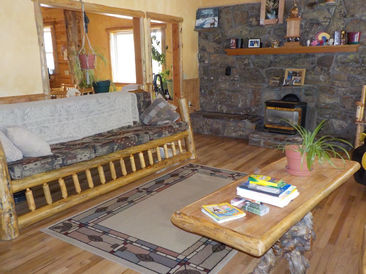 Bed & Breakfast West Yellowstone Bed And Breakfast 3*