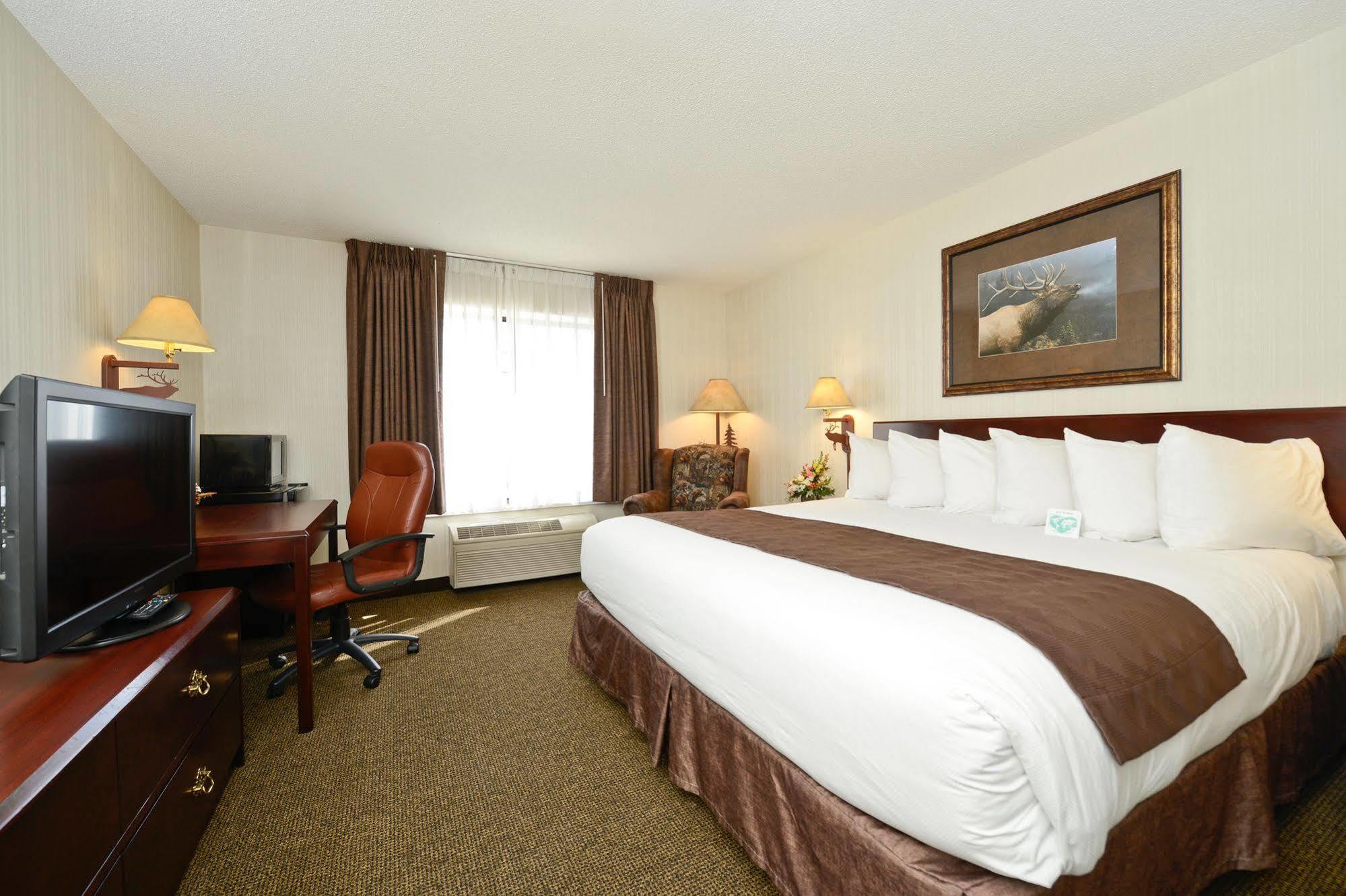 Hotel Clubhouse