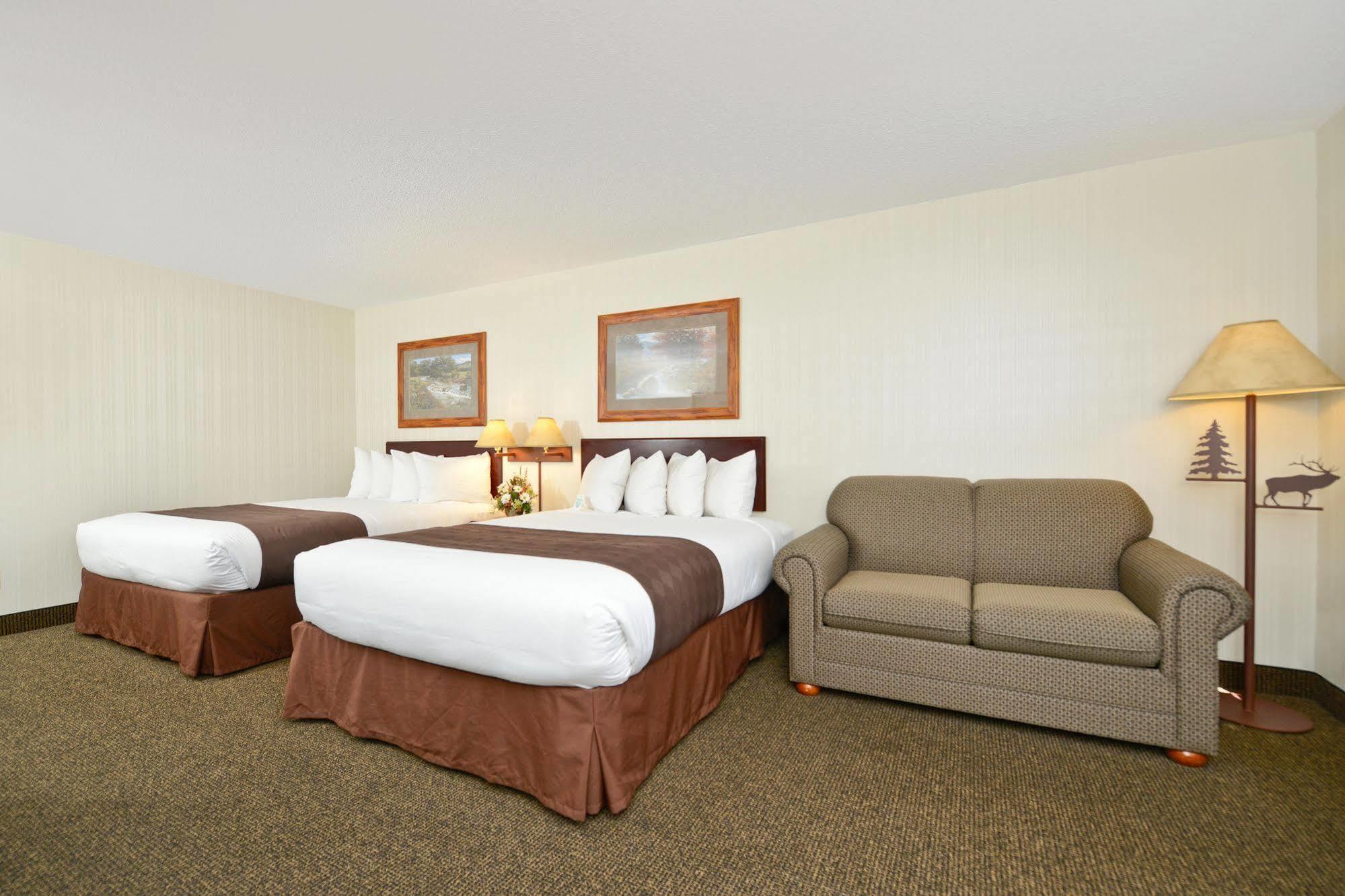 Clubhouse West Yellowstone