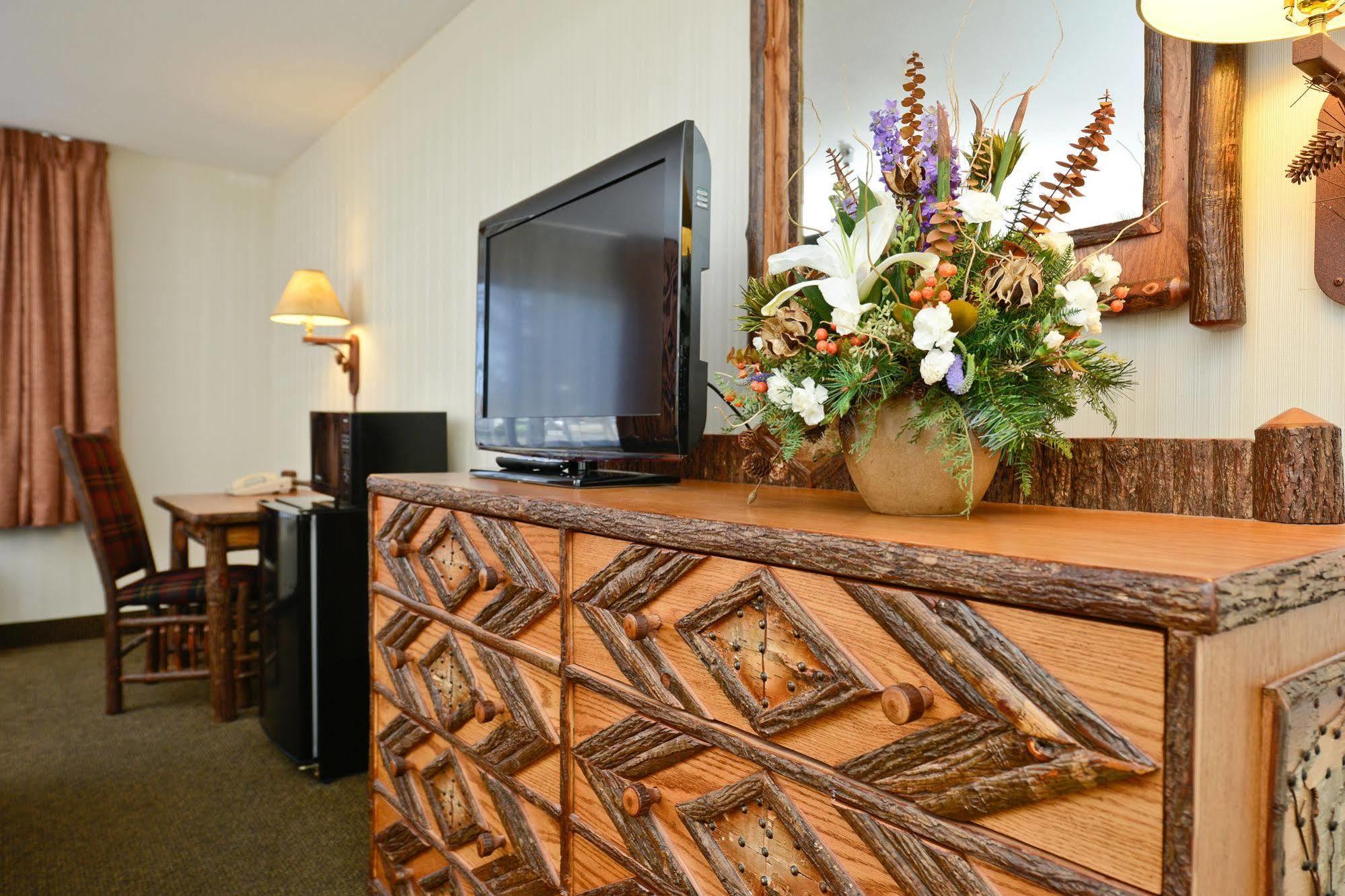 Clubhouse Hotel 3*