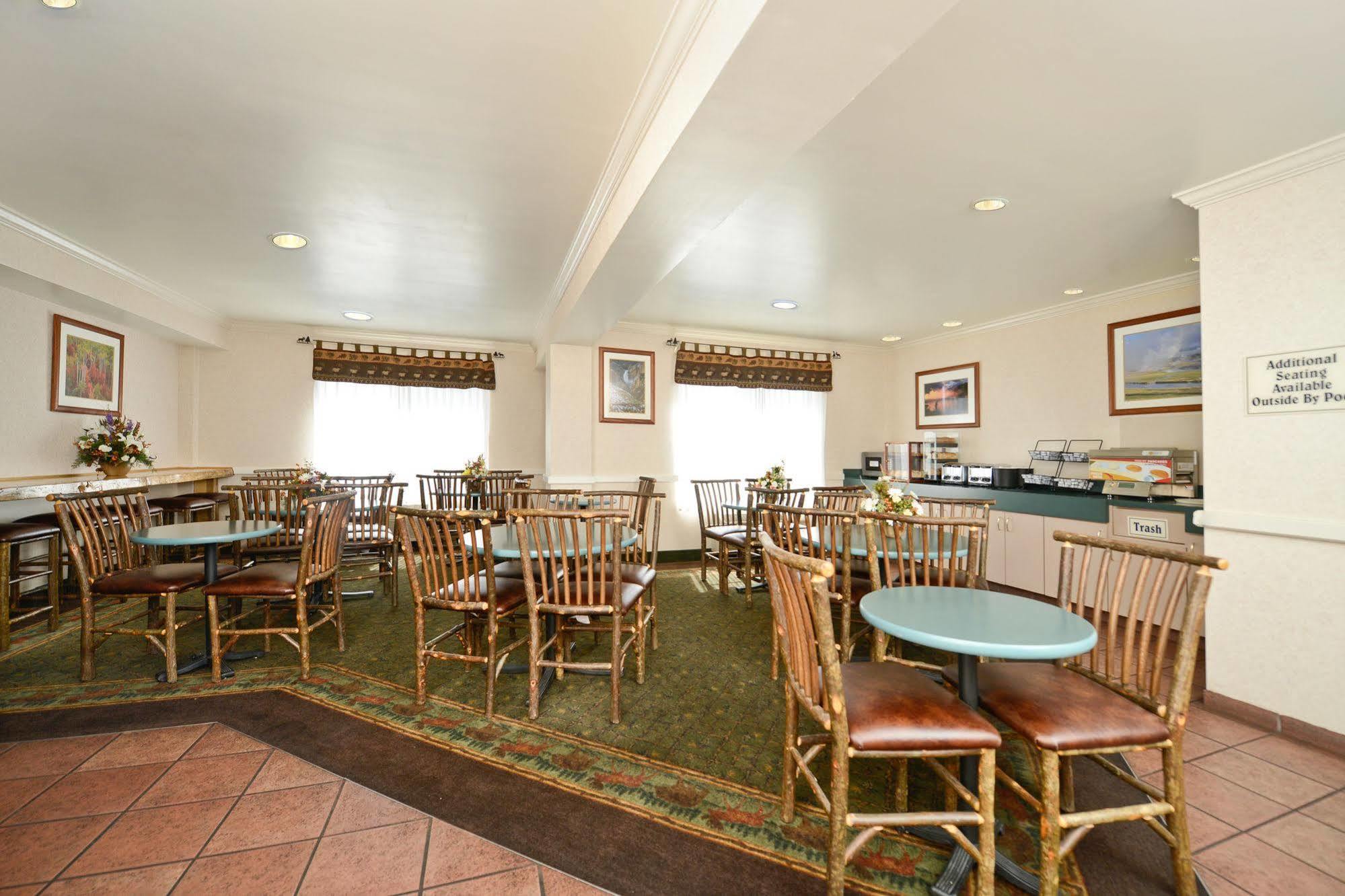 Clubhouse West Yellowstone
