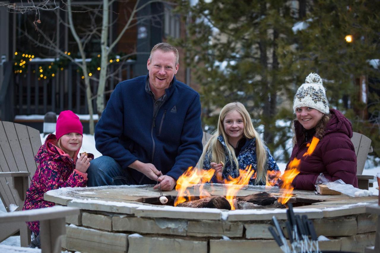 Explorer At Yellowstone Lodge *