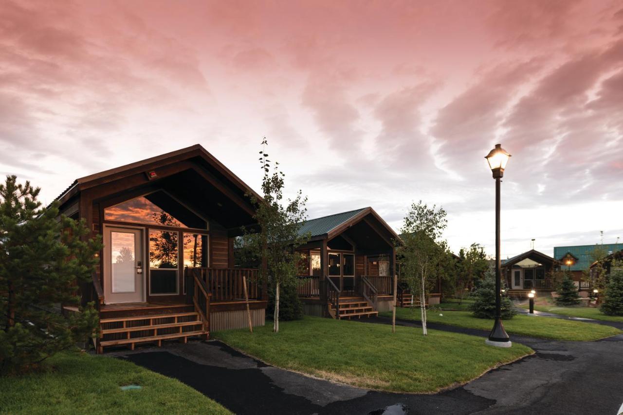 Lodge Explorer At Yellowstone