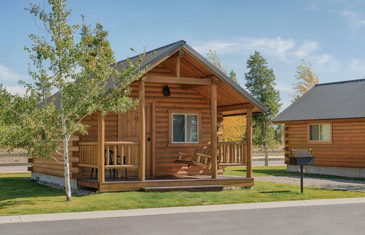 Lodge Yellowstone Grizzly Rv Park And Cabins *