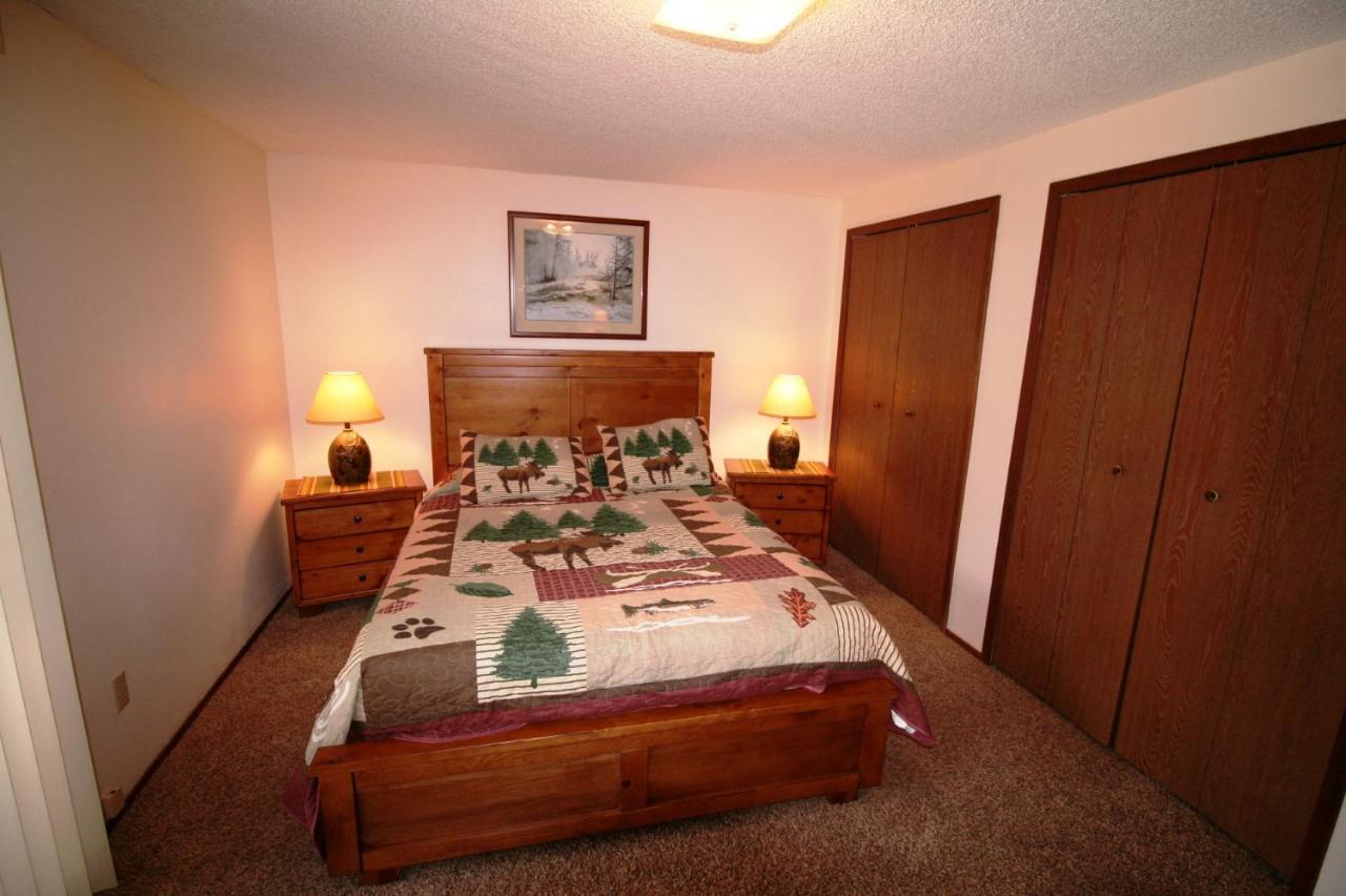 Homestead Townhouse Unit 6 Holiday home West Yellowstone