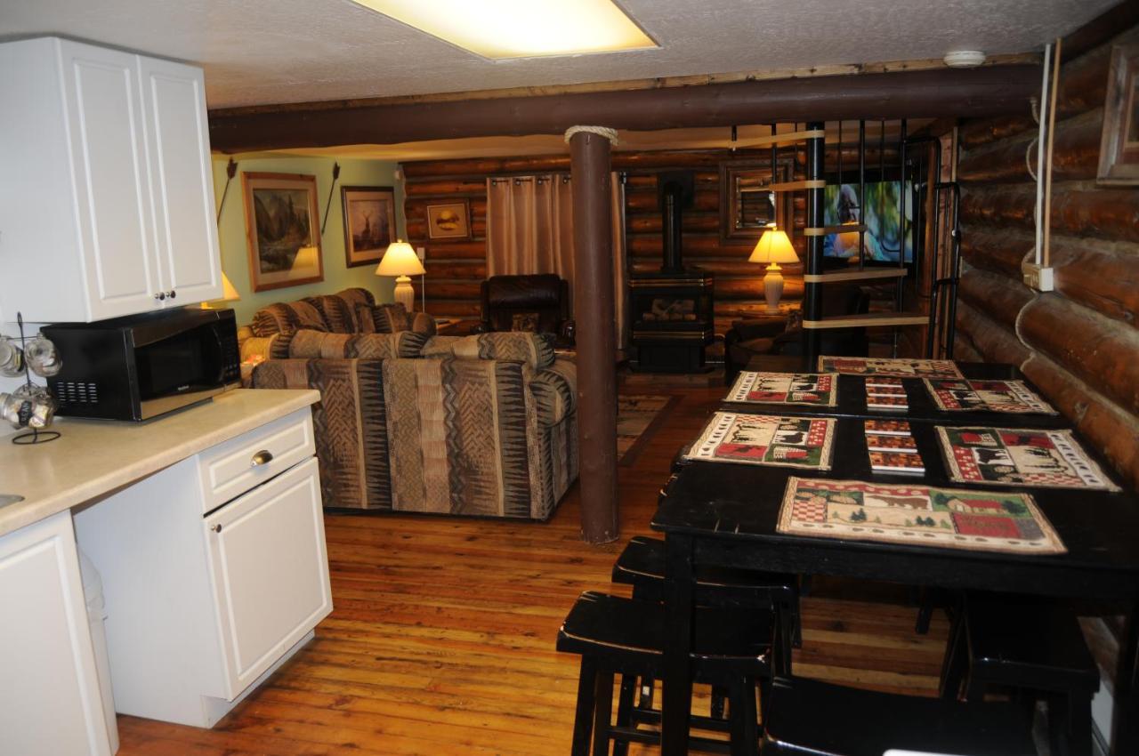 Yellowstone - Adults Only - Have Kitchens Hotel West Yellowstone