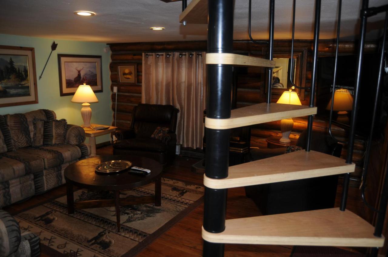 Yellowstone - Adults Only - Have Kitchens Hotel
