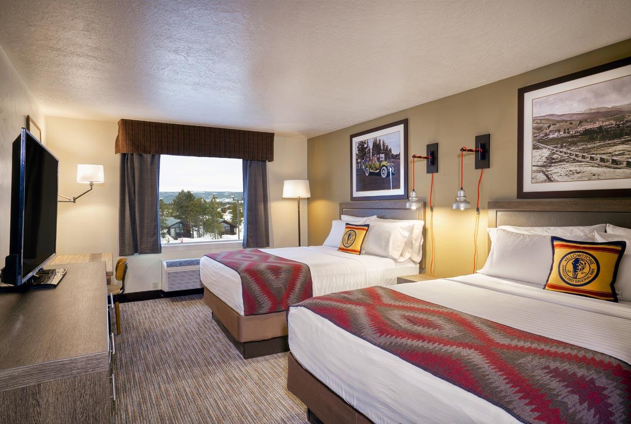 Yellowstone Park Hotel