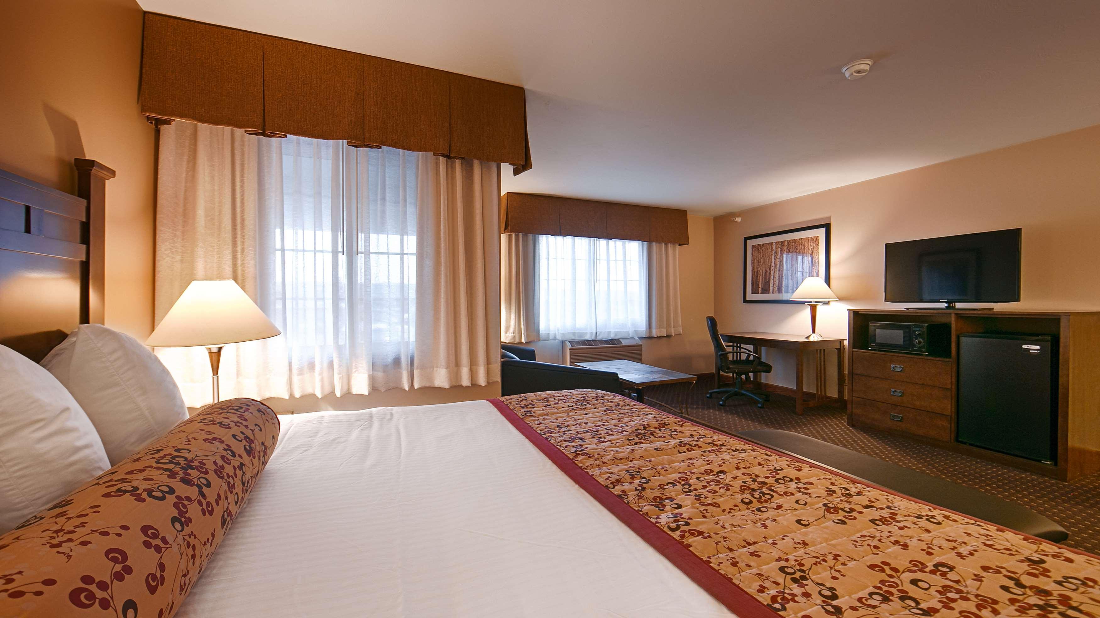 Western Desert 3* West Yellowstone
