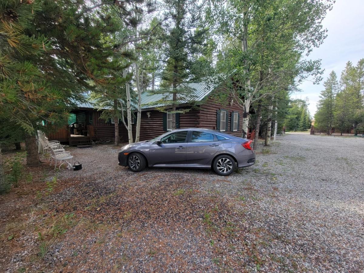 Wagon Wheel Hotel West Yellowstone
