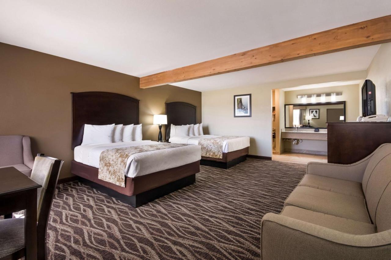 Western Weston Hotel 3*