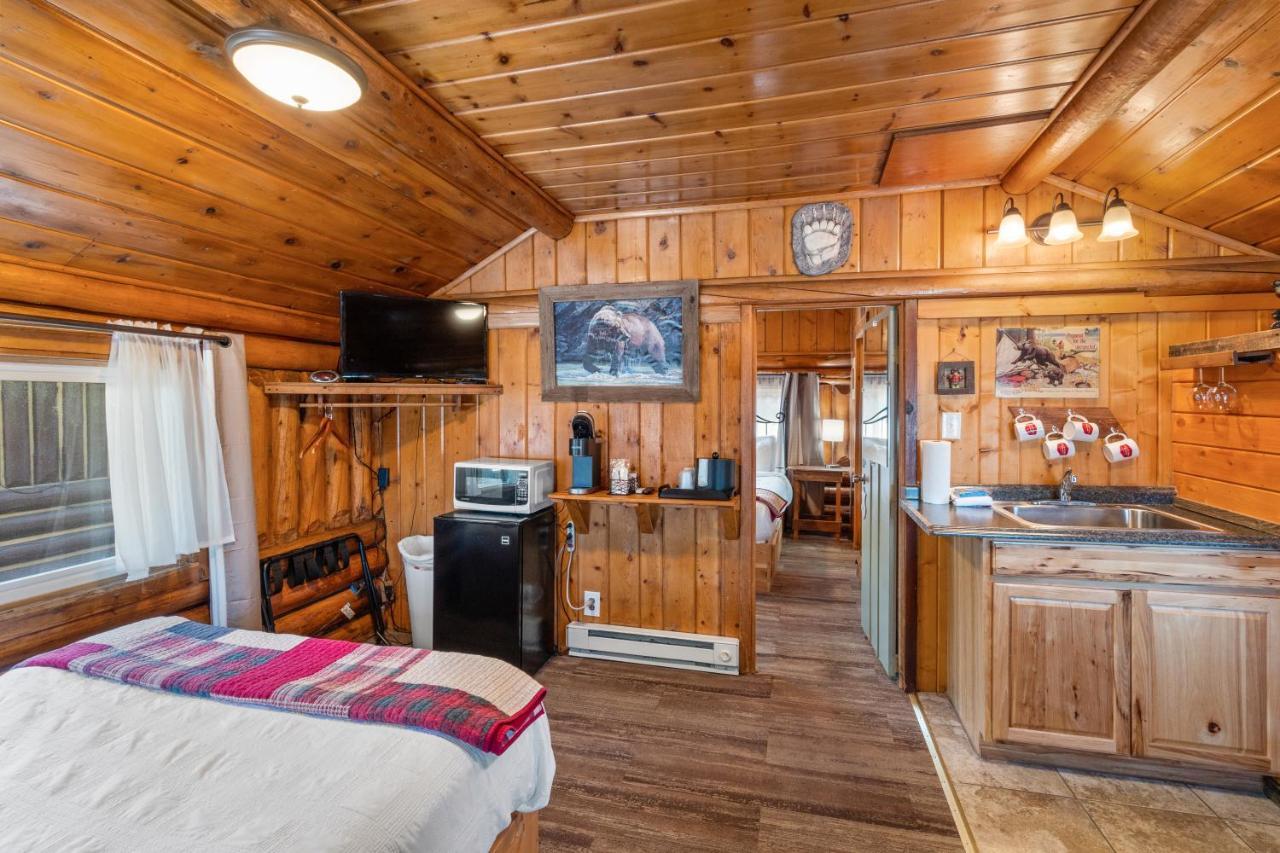 Hotel The Bucking Moose *
