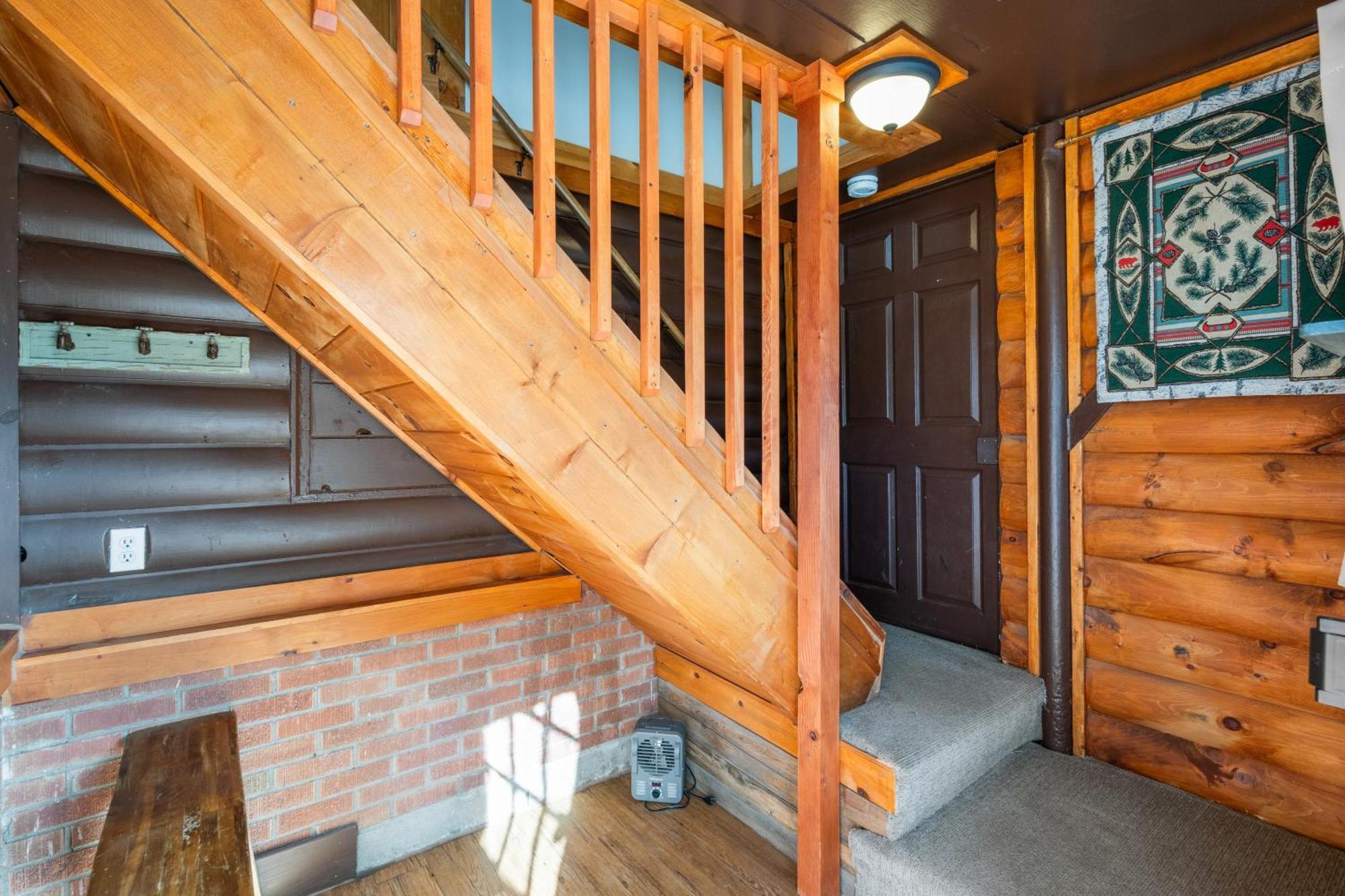 The Bucking Moose Hotel *