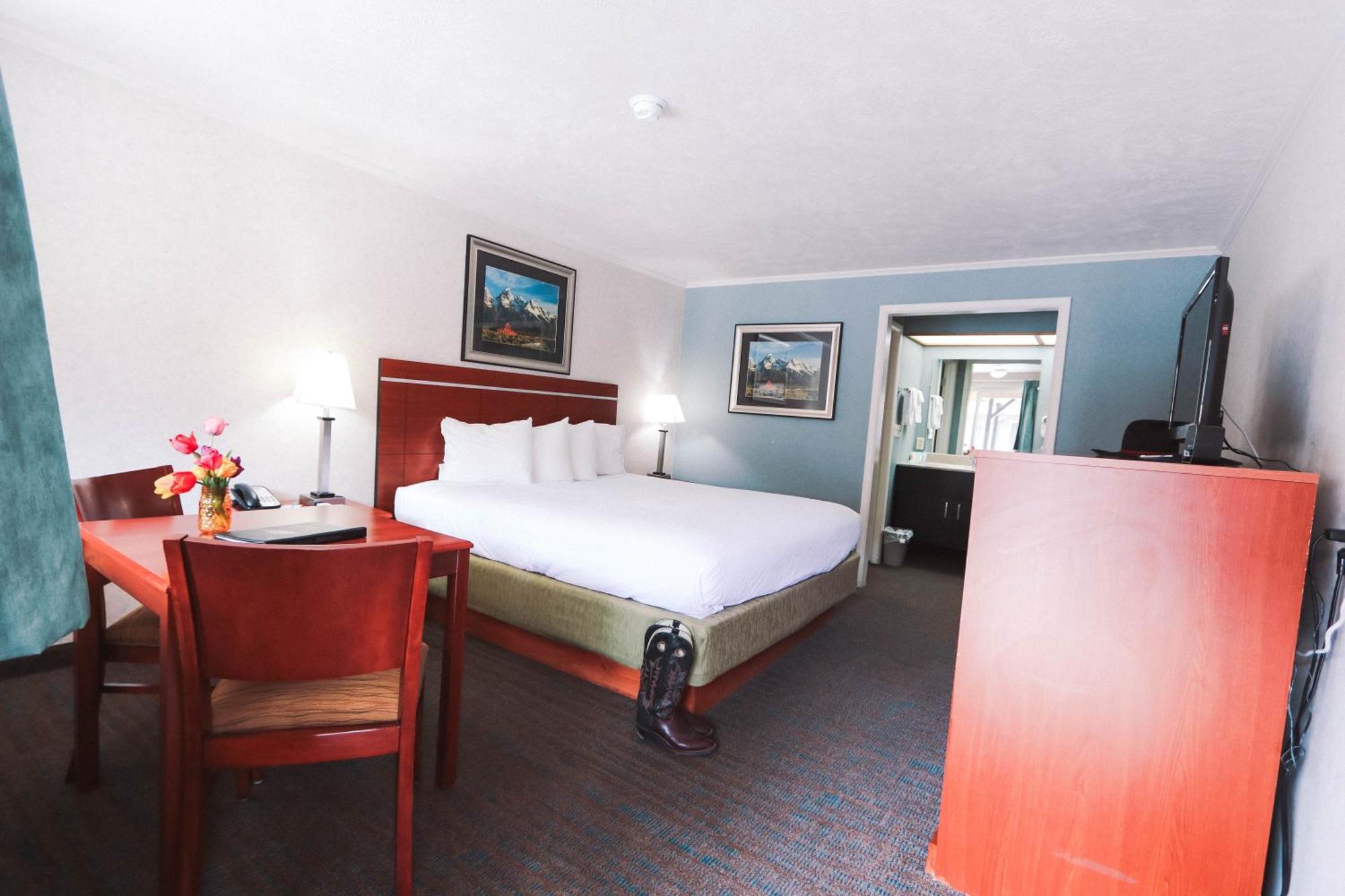 Motel Brandin' Iron 2*